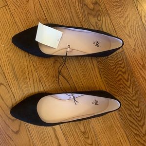 Brand new black flats